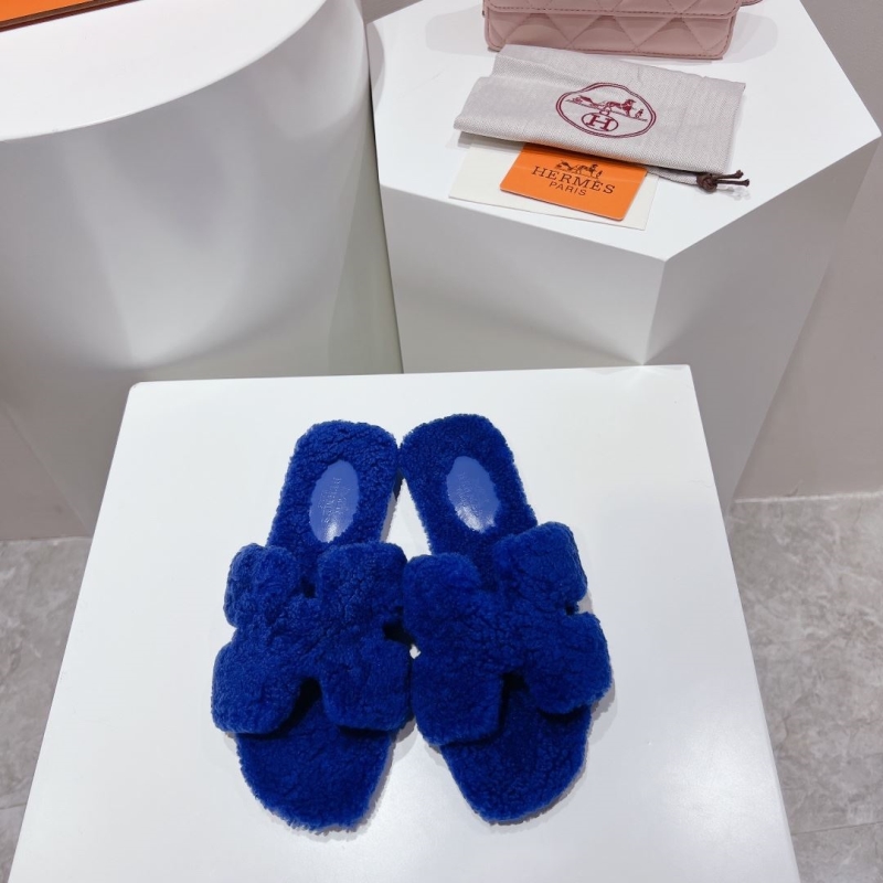 H**mes slippers